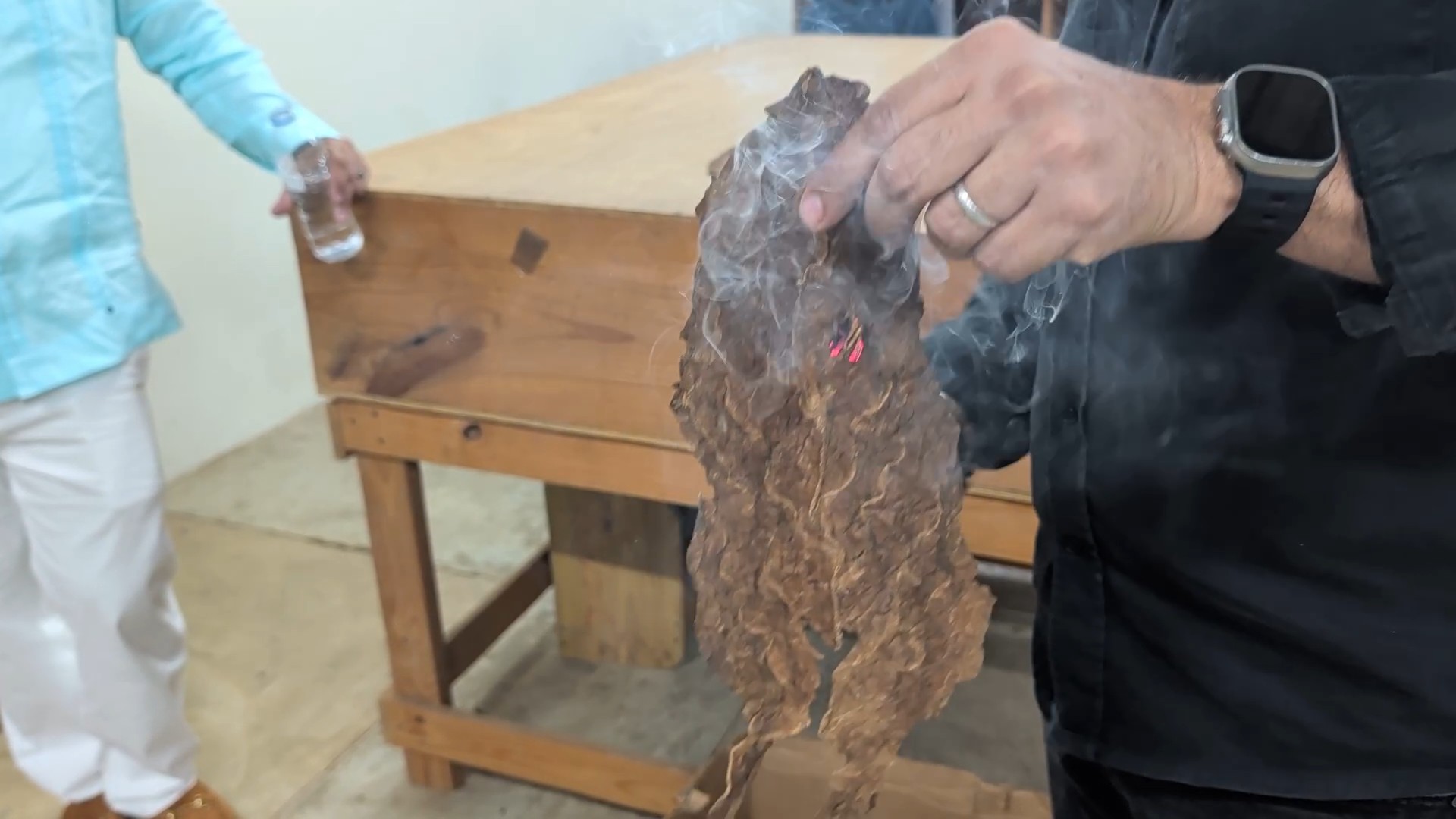 Black bird cigar factory tour combustion